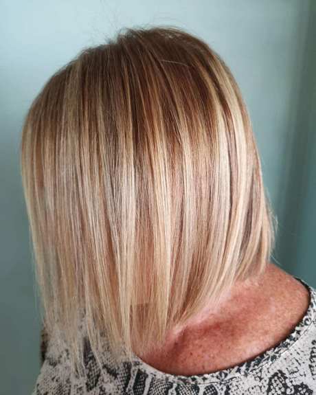 cienkie-wlosy-fryzury-2023-63_2 Cienkie włosy fryzury 2023