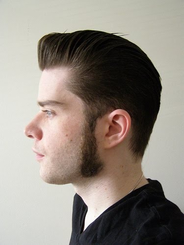 bardzo-krtkie-fryzury-mskie-70_19 Bardzo krótkie fryzury męskie