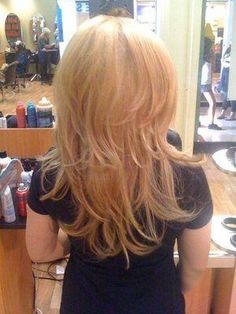 dugie-wosy-cieniowane-fryzury-64_20 Długie włosy cieniowane fryzury