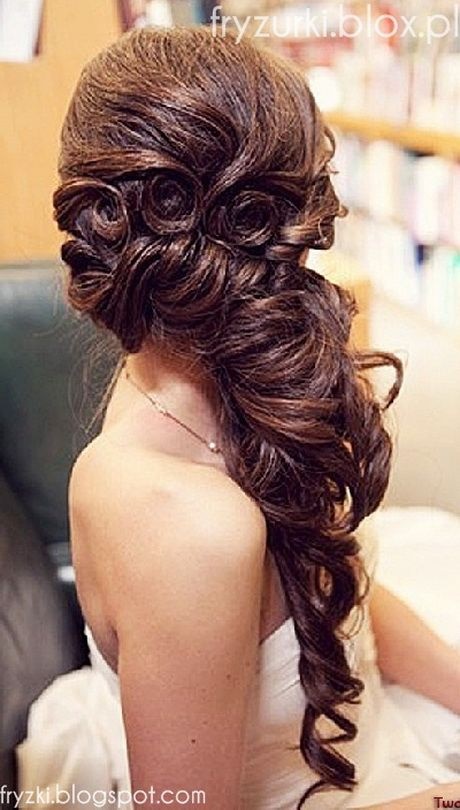fryzury-eleganckie-dugie-wosy-71_3 Fryzury eleganckie długie włosy