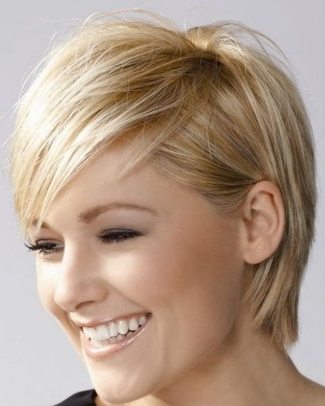 fryzury-krtkie-wosy-blond-49_10 Fryzury krótkie włosy blond
