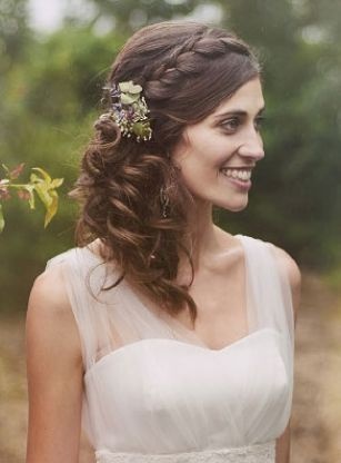 fryzury-na-wesele-dla-modziey-54_5 Fryzury na wesele dla młodzieży
