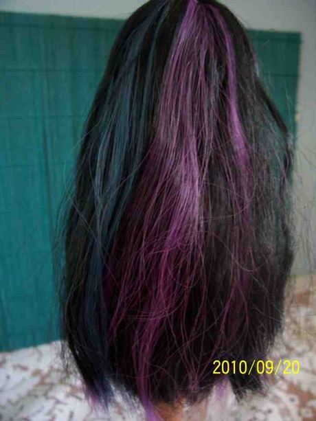 fioletowe-pasemka-na-brzowych-wosach-71_16 Fioletowe pasemka na brązowych włosach