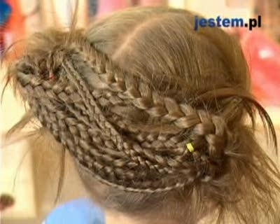 fryzura-dla-dziewczynki-9-lat-85_11 Fryzura dla dziewczynki 9 lat