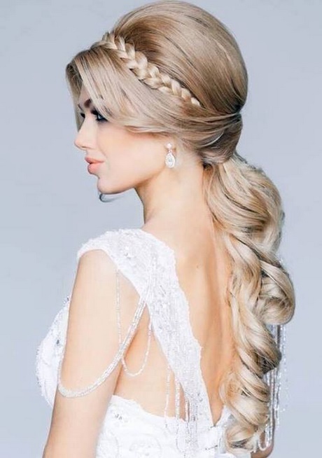 fryzura-wesele-rednie-wosy-79_3 Fryzura wesele średnie włosy
