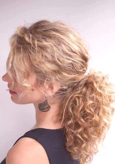 fryzury-dla-gestych-kreconych-wlosow-46_11 Fryzury dla gęstych kręconych włosów