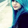 Emo niebieskie włosy